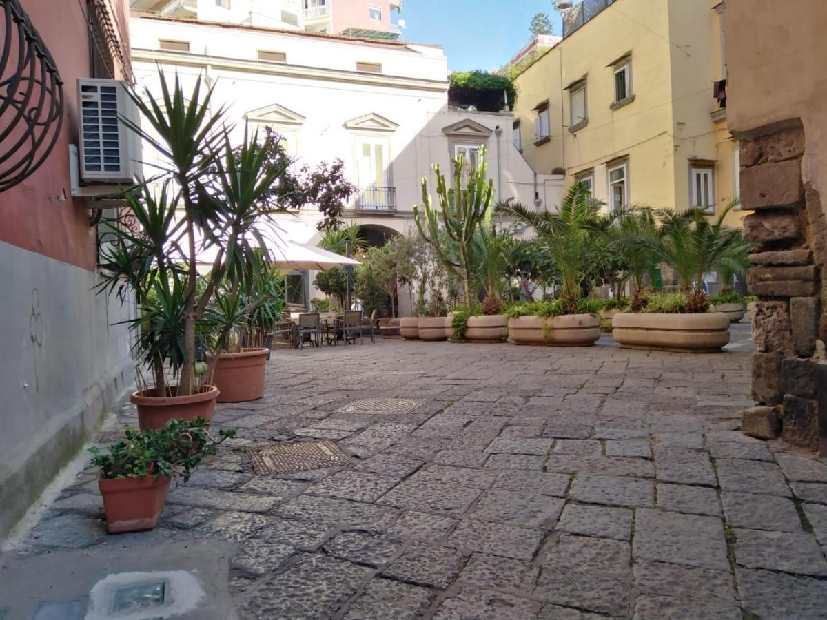 Core City Apartment - Cappella Vecchia Napoli Dış mekan fotoğraf