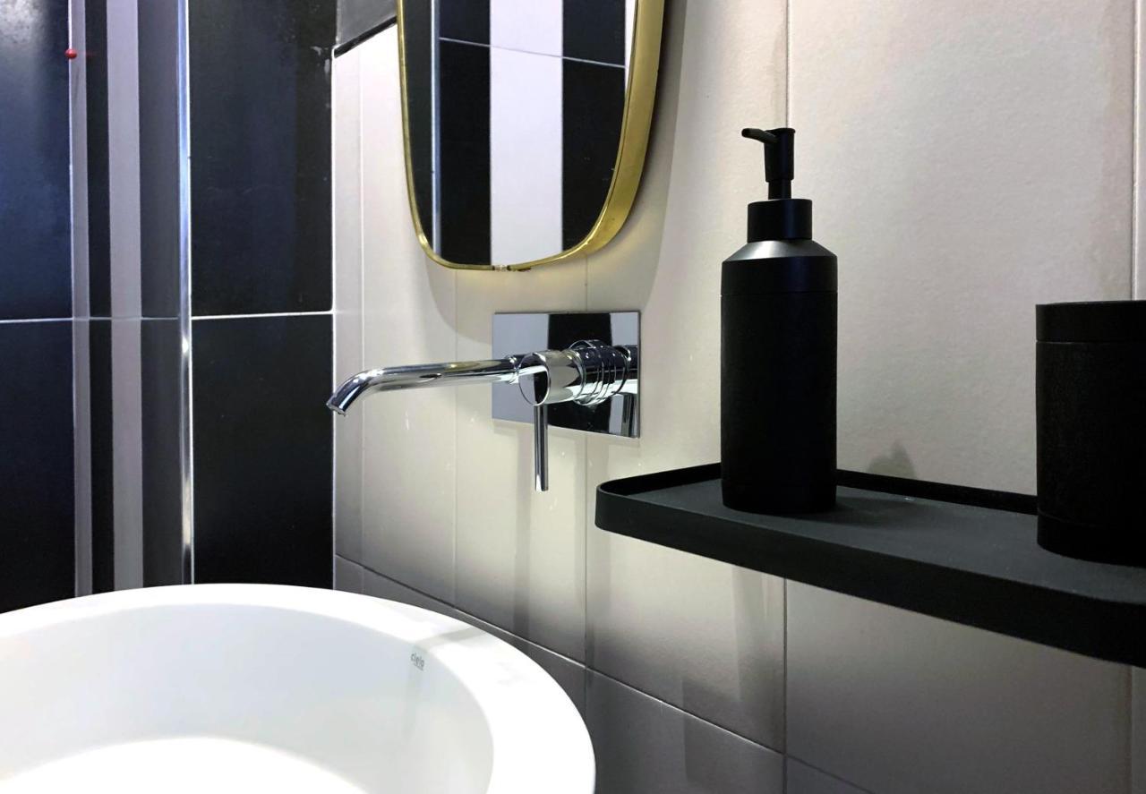 Core City Apartment - Cappella Vecchia Napoli Dış mekan fotoğraf